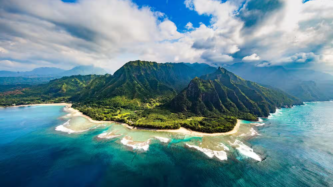 Direct flights from Vancouver to Hawaii (Honolulu) from only 312 CAD round-trip including GST!