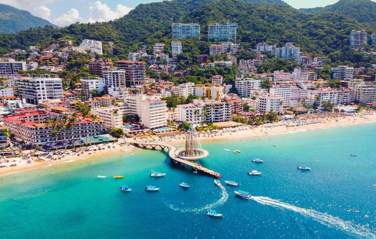 Top! Package tour from Vancouver to Puerto Vallarta on week for only 327 CAD or all-inclusive tour for 855 CAD including GST🔥